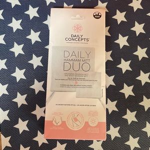 Daily Concepts Daily Duo Hammam Mitt